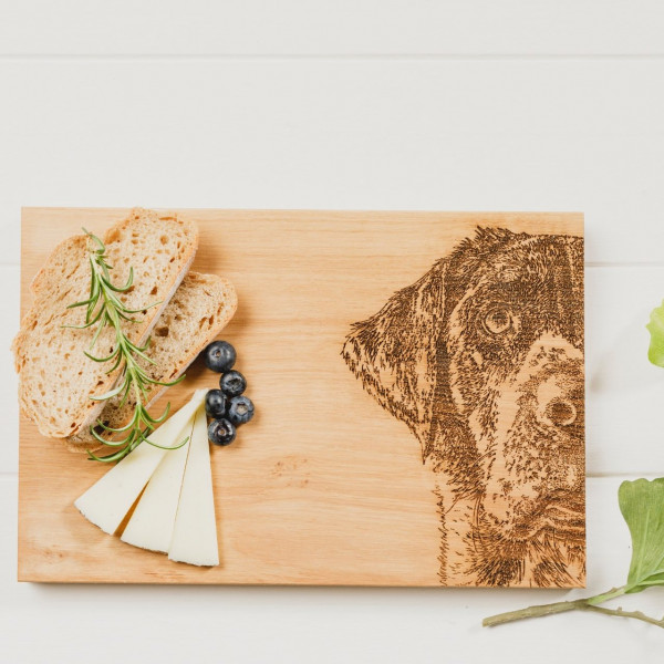 Scottish Made: Servierbrett aus Eiche mit Motiv Labrador