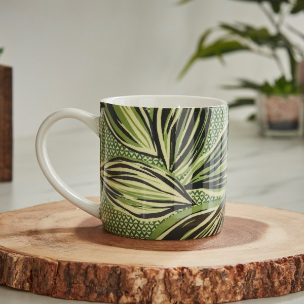 Tasse aus feinsten Bone China Porzellan, Motiv Palmblätter