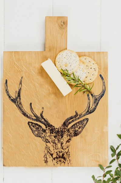 Hirschprinz | Medium Paddle- Servierbrett aus Eiche
