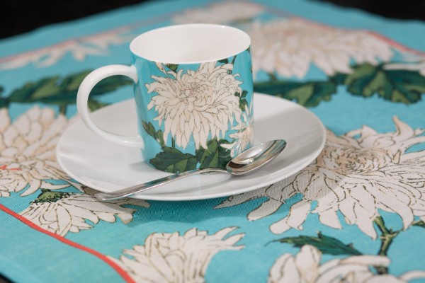 Leinen-Geschirrtuch und Tasse 'Chrysantheme'