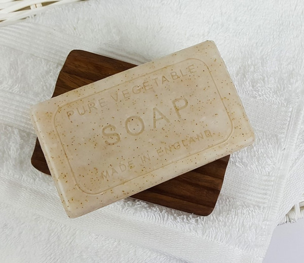 Seife mit feinem Peeling | für Gärtnerinnen und Gärtner