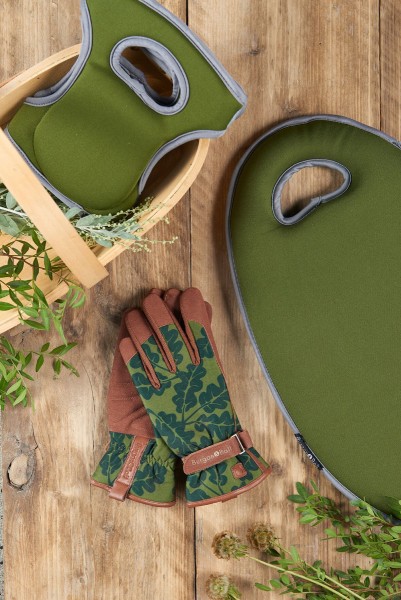 Gartenset Moosgrün mit passenden Kniepolstern und Kniekissen