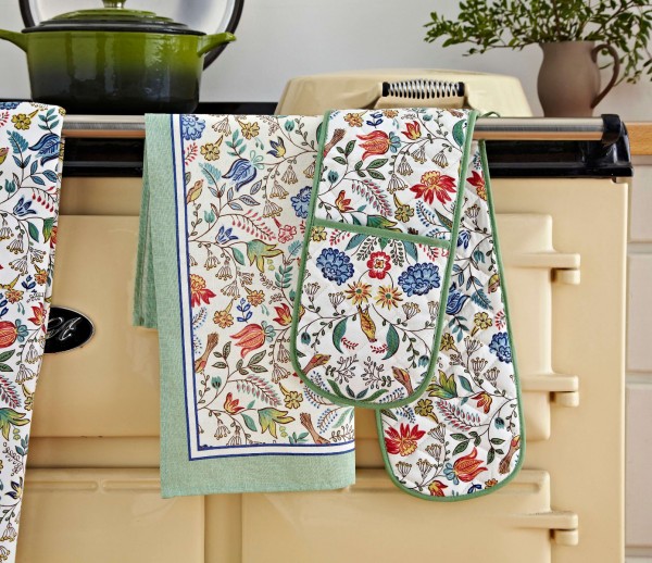 Geschirrtuch und doppelter Ofenhandschuh, Design Arts & Crafts, von Ulster Weavers
