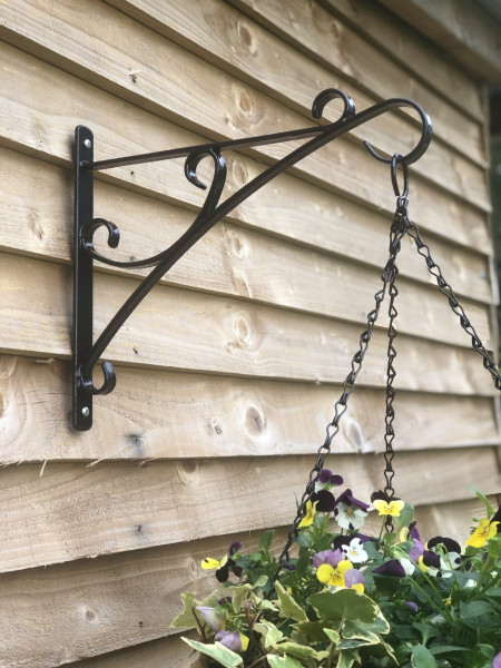 Wandhalter für Hanging Baskets | in zwei Größen