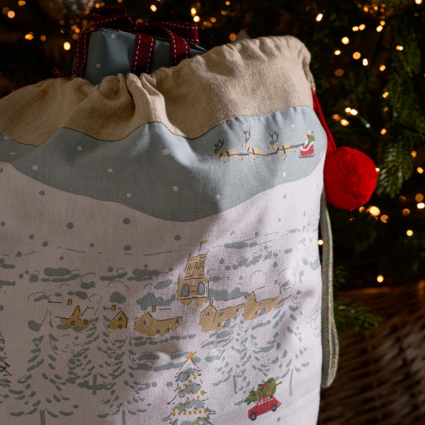 Prall gefüllter Geschenkesack | Design Home for Christmas | von Sophie Allport, England