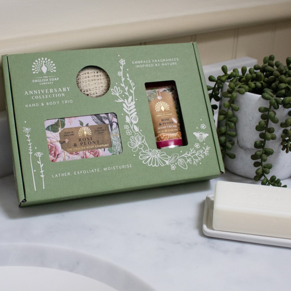 Jubiläums-Trio, Geschenkbox | Rose & Pfingstrose | The English Soap Company