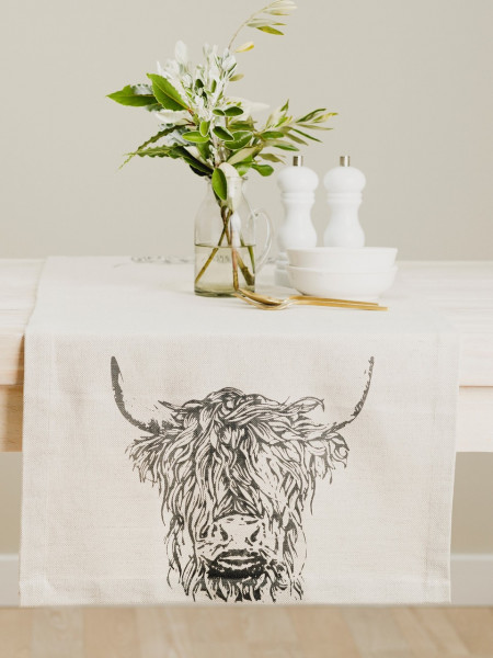 Highland Cow Tischläufer | The Linen Table