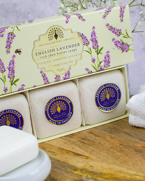 Drei Luxus-Duftseifen 'Englischer Lavendel' | 'The English Soap Company'