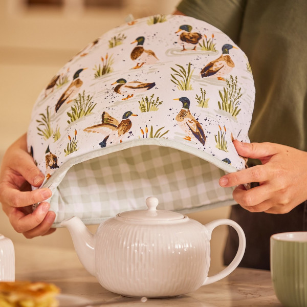 Ulster Weavers Farmhouse Ducks Tea Cosy