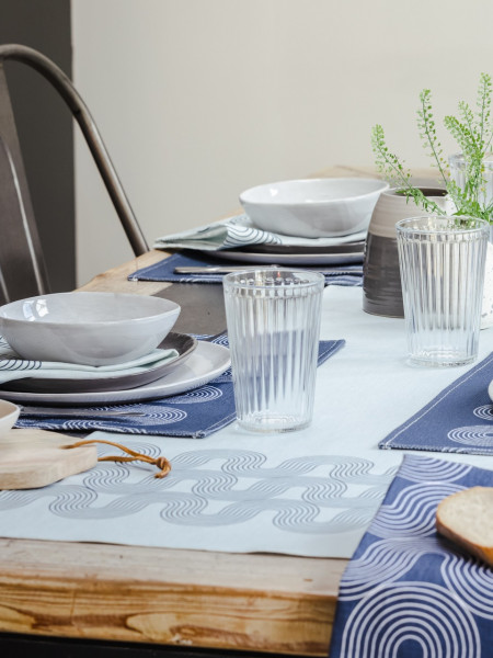 Leinen-Tischläufer Wasser & Stein | von Ulster Weavers